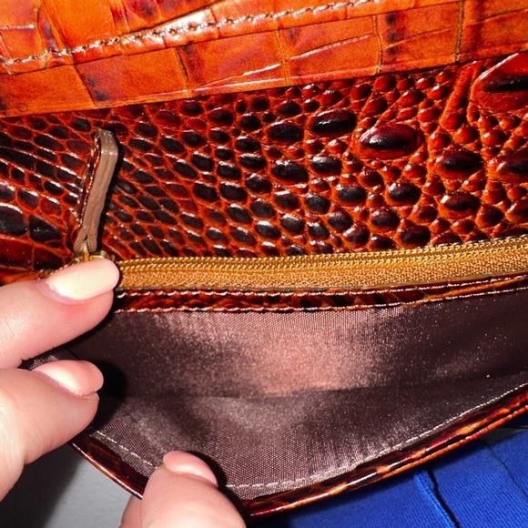 NWOT Brahmin Croc Embossed brown Leather Wristlet in Classic Pecan Melbourne - Picture 7 of 14